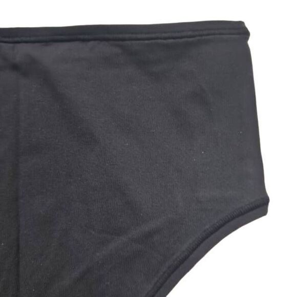 Skims panty Nwt - Picture 4 of 15